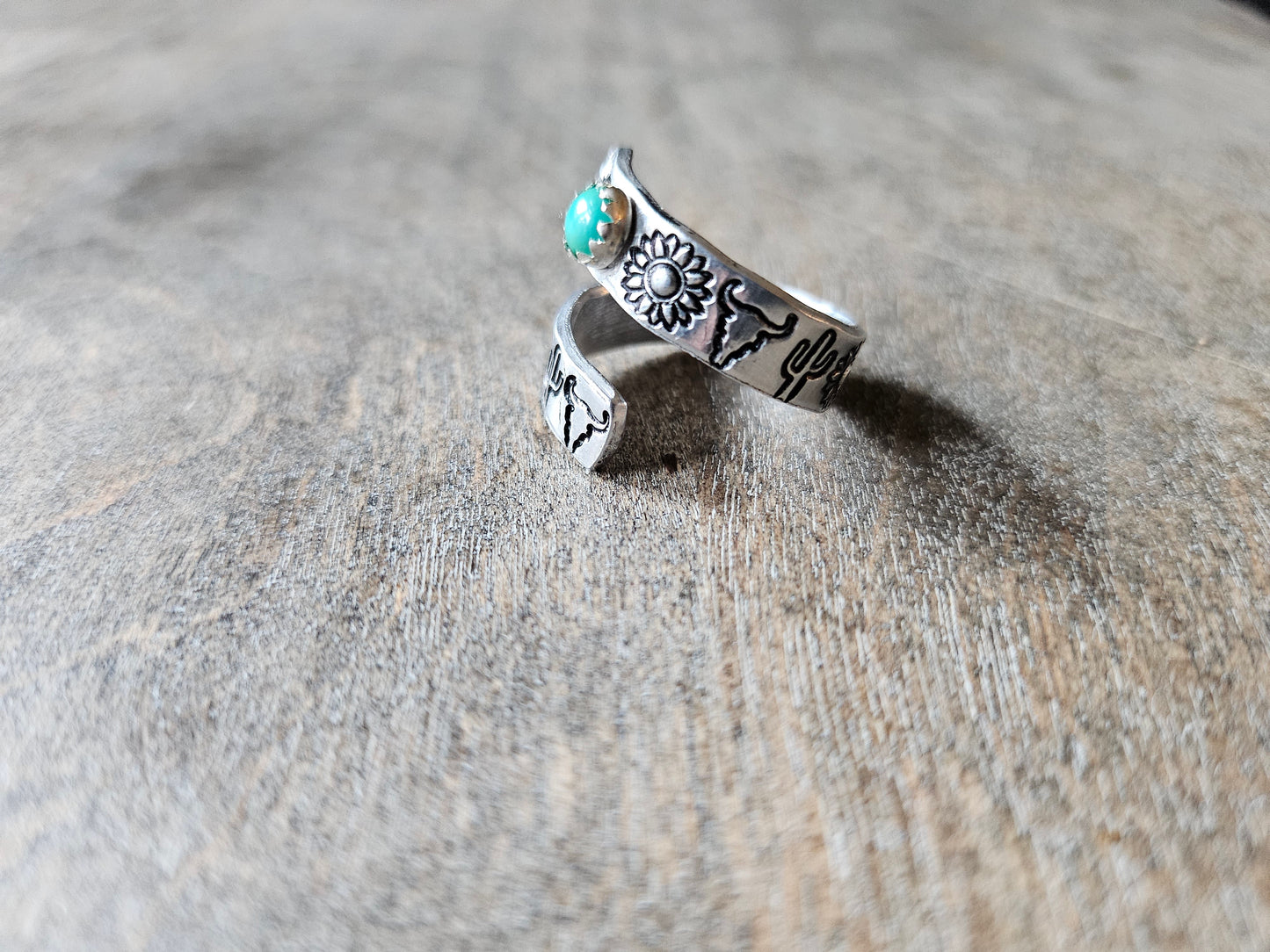 Cowgirls dream floral cactus ring