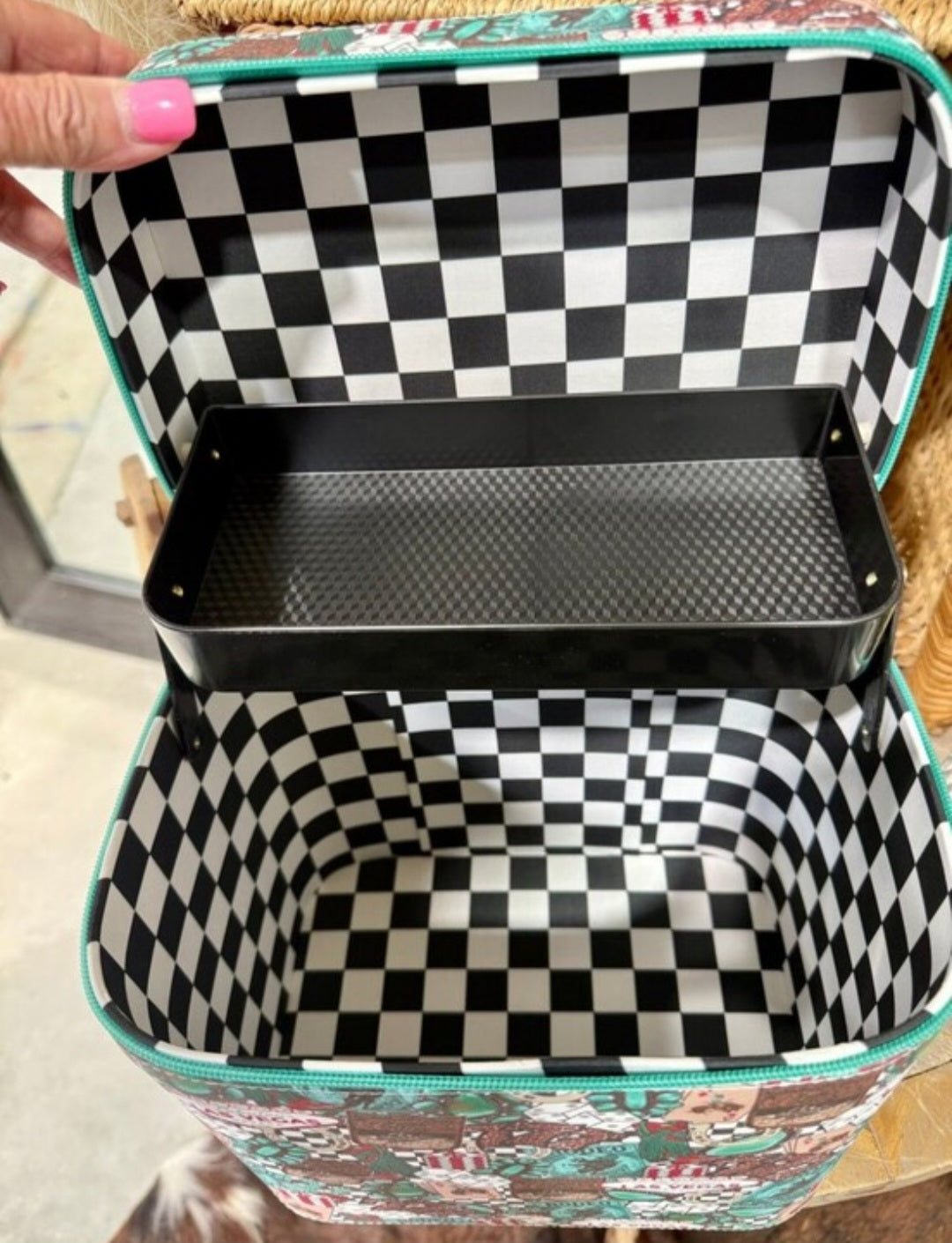 High Roller Las Vegas Makeup Box
