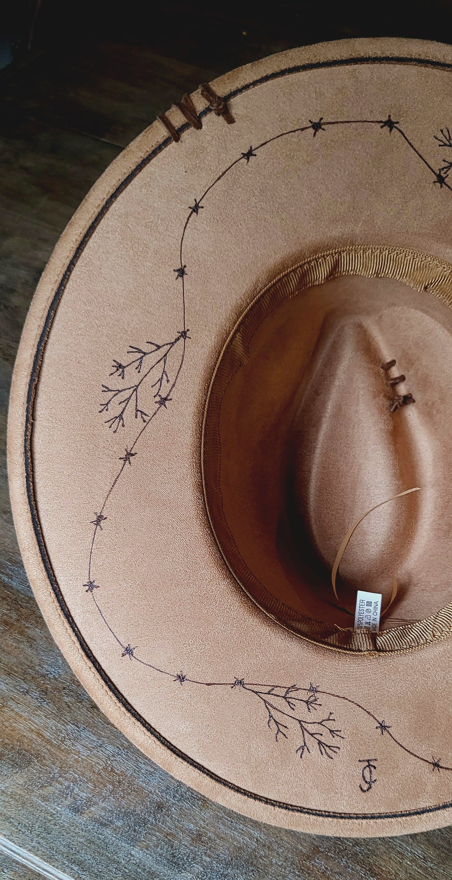 "Raven," faux suede burned fedora