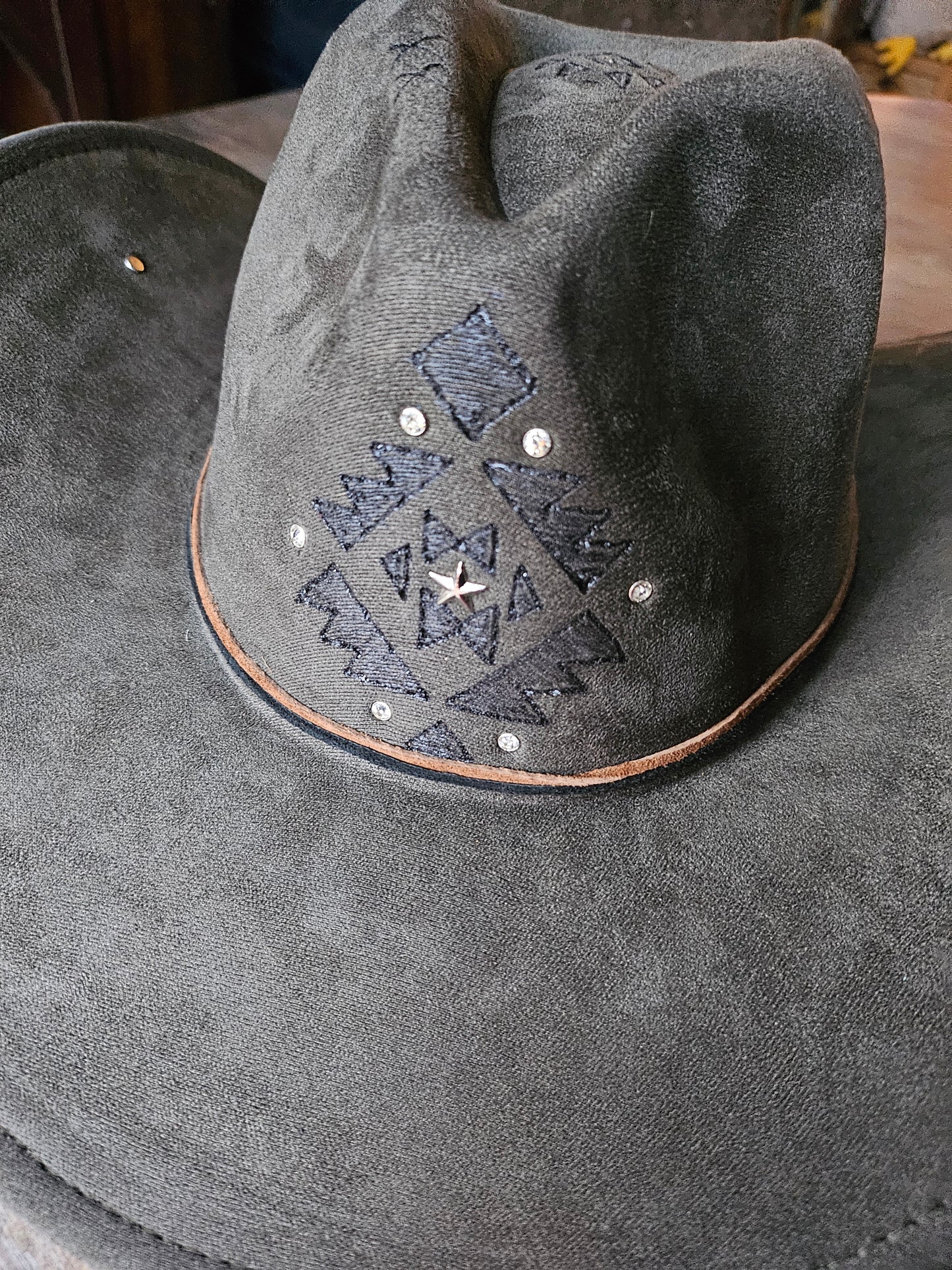 Suede cattleman's cowboy hat custom burned