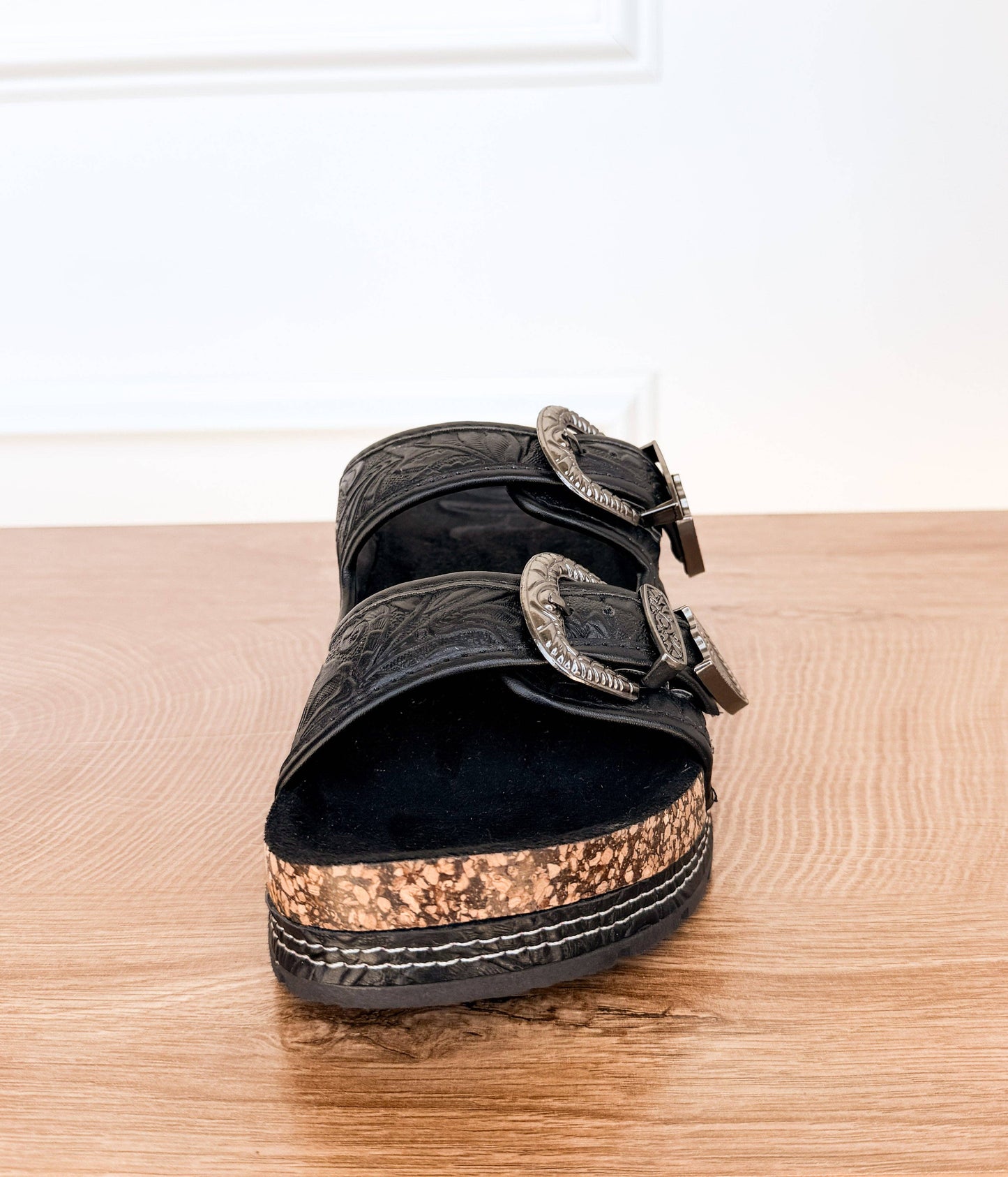 Naughty Monkey - Morgana Western Sandal in Black