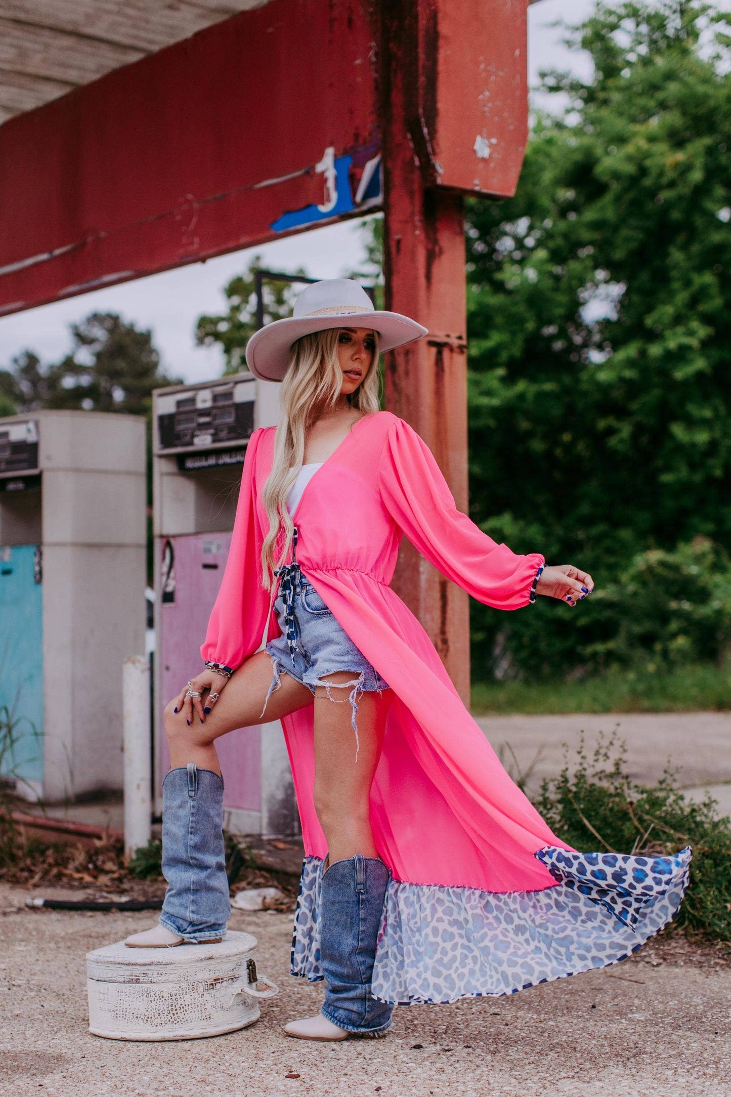 Western Pink Chiffon Duster with Leopard Print Ruffle Hem