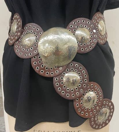 Genuine leather disc belt.
