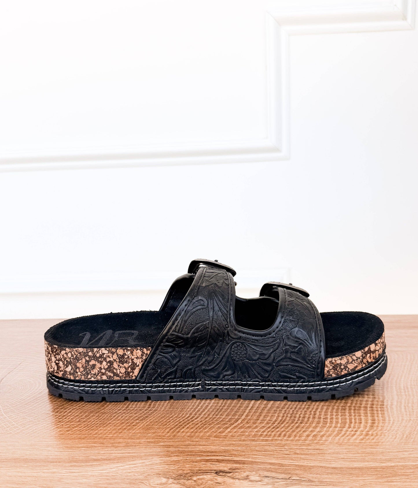 Naughty Monkey - Morgana Western Sandal in Black