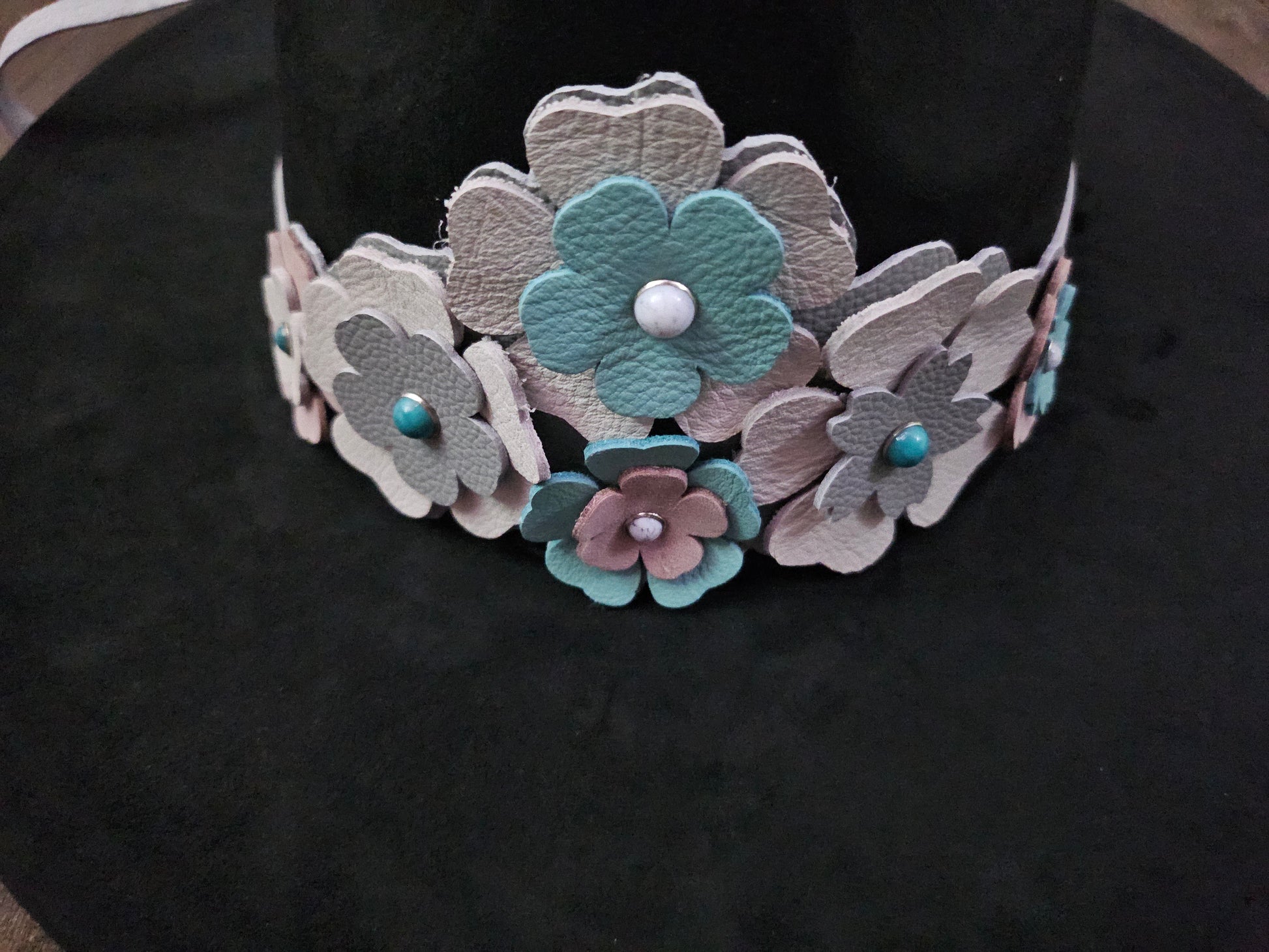 Leather hatband.