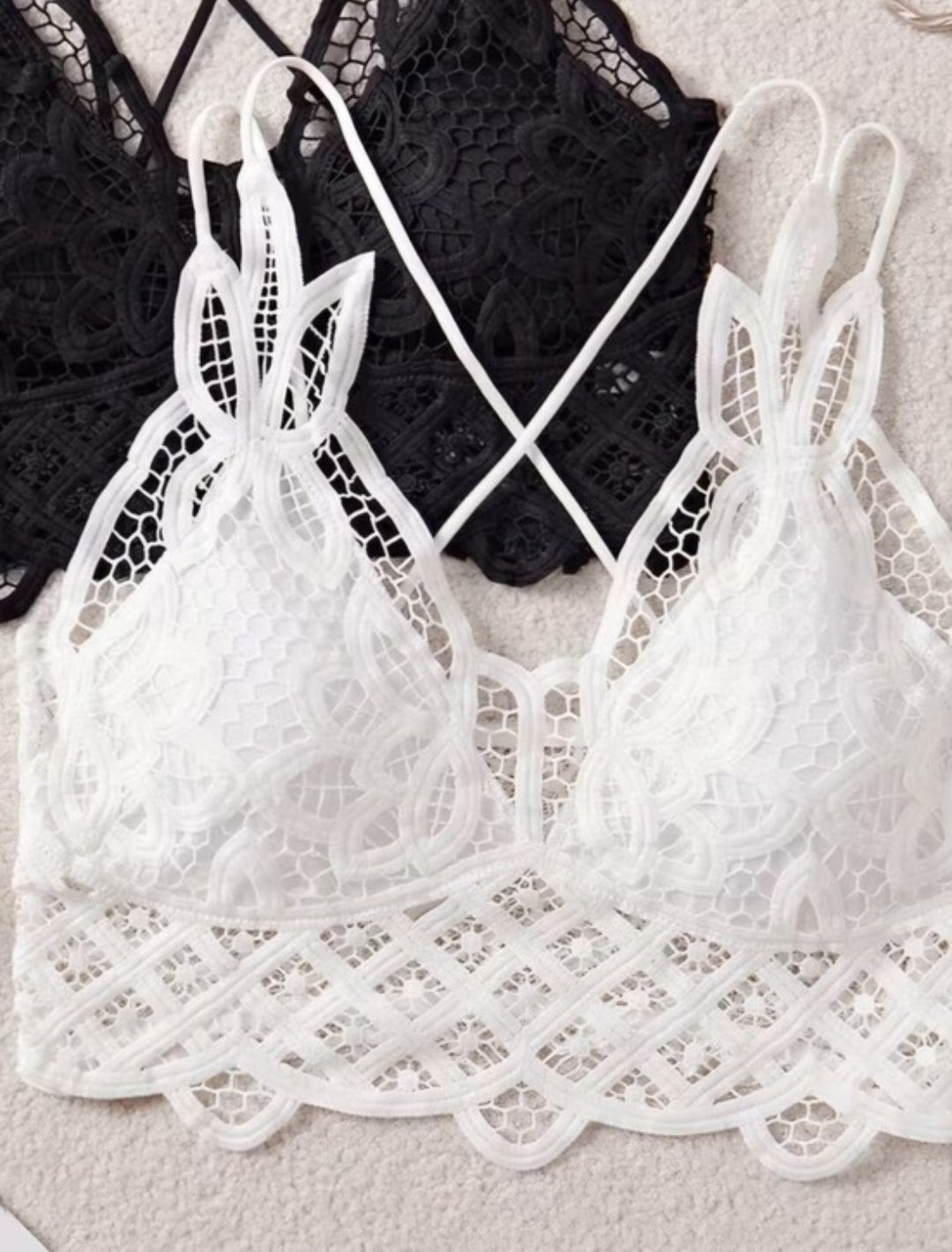 White lace bralette with padding
