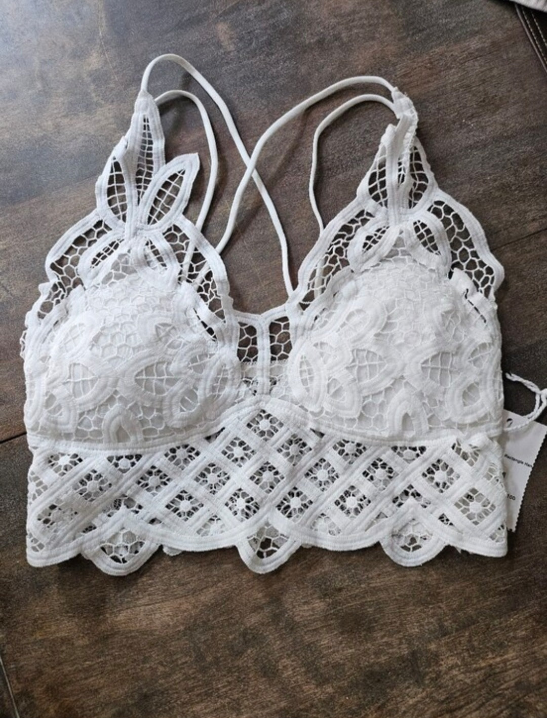 White lace bralette with padding