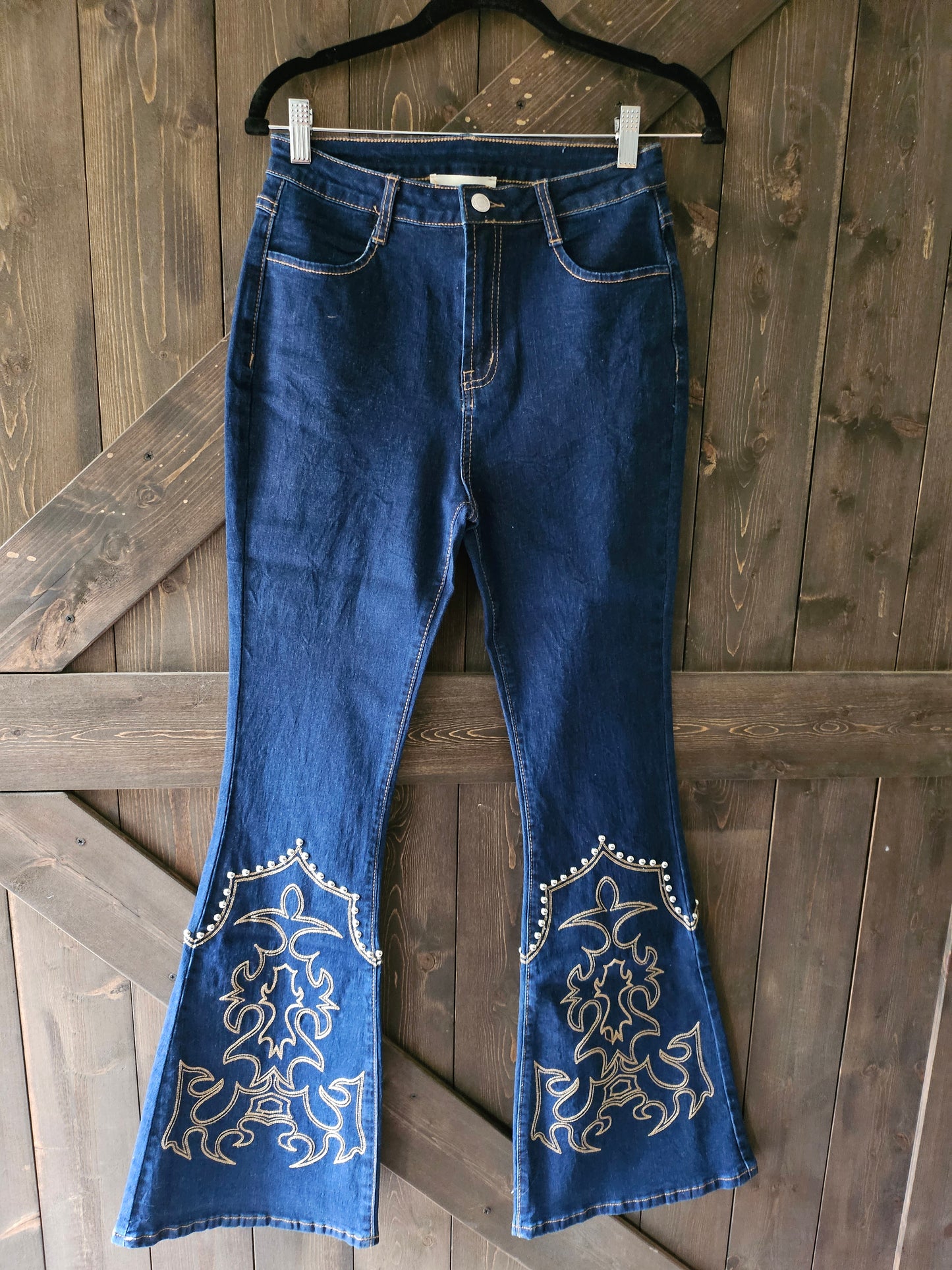 DARK BLUE  WESTERN  DENIUM JEANS WITH EMROIDERED BOOT STITCH AND STUD DETAIL